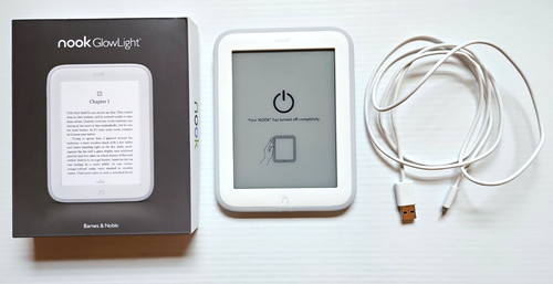 Nook glowlight 4gb white - 4gb,
