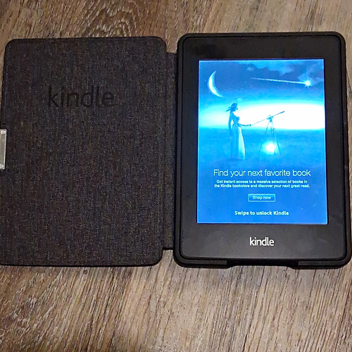 Amazon kindle touch ebook - 5",