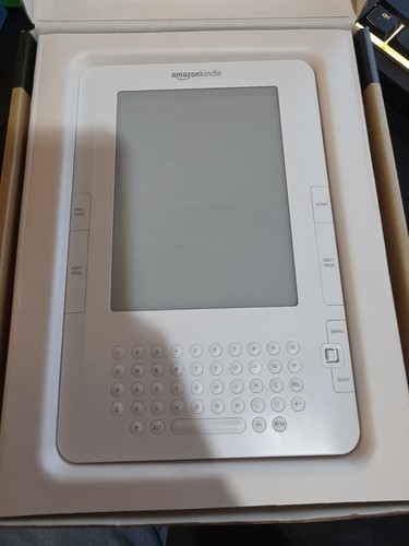 Amazon kindle 6in ebook reader - 6in,