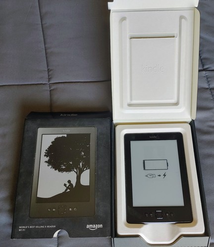 Amazon kindle 4th - gen, 6"